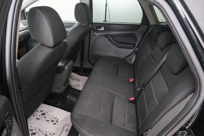 Ford Focus III с пробегом 2010 года, цена 799 000 рублей, 196935 км, универсал, Автокод Объявления