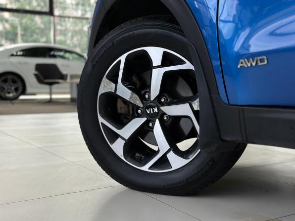 Kia Sportage IV Рестайлинг с пробегом 2019 года, цена 1 770 000 рублей, 195995 км, внедорожник, Автокод Объявления