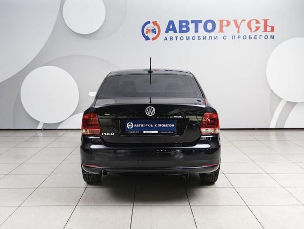 Volkswagen Polo V Рестайлинг с пробегом 2017 года, цена 1 398 000 рублей, 49000 км, седан, Автокод Объявления