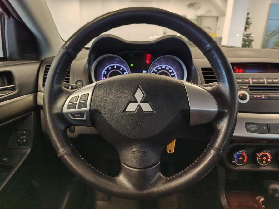 Mitsubishi Lancer X Рестайлинг Санкт-Петербург  - изображение 14