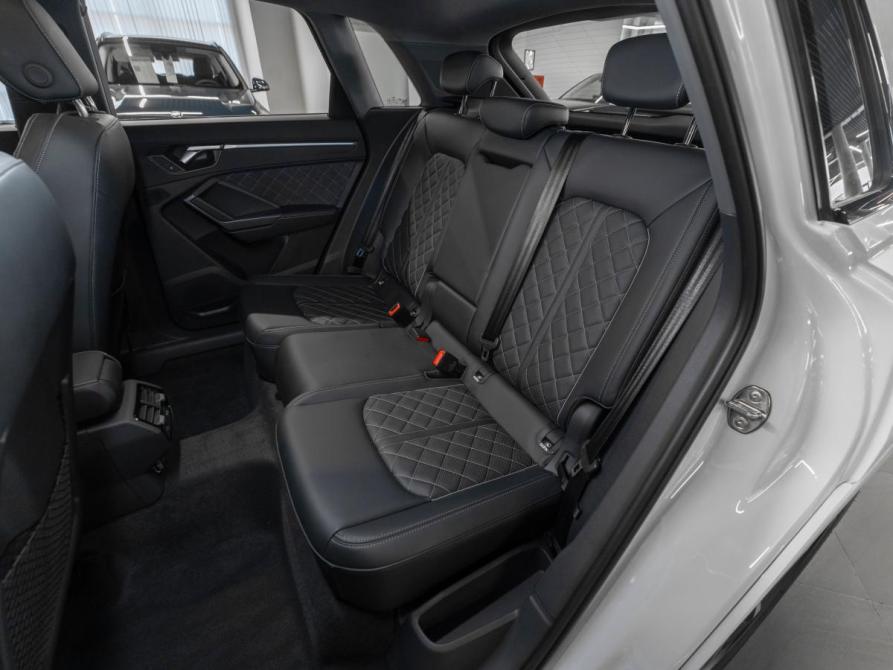 Audi Q3 II (F3) Москва  - изображение 20