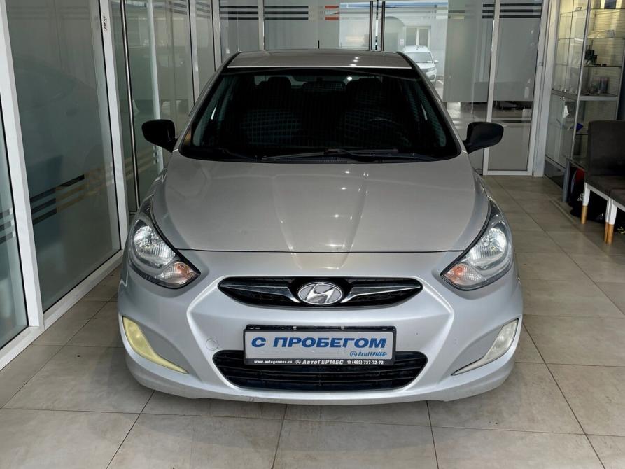 Hyundai Solaris I Москва  - изображение 2