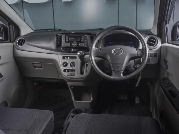 Daihatsu Mira e:S I Рестайлинг с пробегом 2015 года, цена 470 000 рублей, 118570 км, хэтчбек, Автокод Объявления