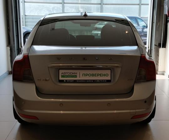 Volvo S40 II Рестайлинг с пробегом 2011 года, цена 649 000 рублей, 245000 км, седан, Автокод Объявления