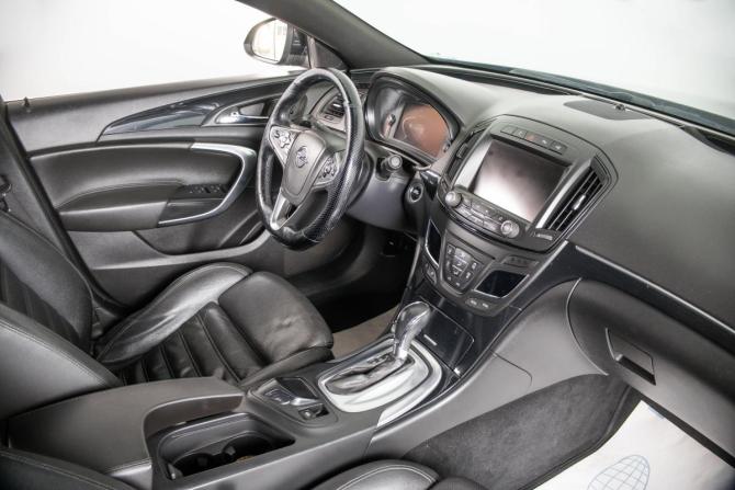 Opel Insignia I Рестайлинг с пробегом 2013 года, цена 1 249 000 рублей, 191245 км, седан, Автокод Объявления