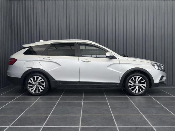 Lada (ВАЗ) Vesta I с пробегом 2018 года, цена 947 000 рублей, 177869 км, универсал, Автокод Объявления