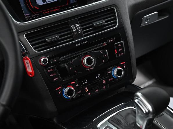 Audi Q5 I (8R) Рестайлинг с пробегом 2013 года, цена 1 699 000 рублей, 256000 км, внедорожник, Автокод Объявления