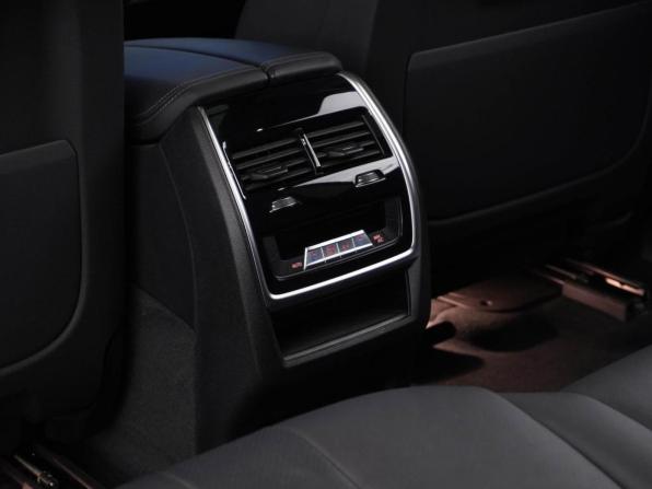 BMW X7 I (G07) с пробегом 2021 года, цена 8 299 324 рубля, 72750 км, внедорожник, Автокод Объявления