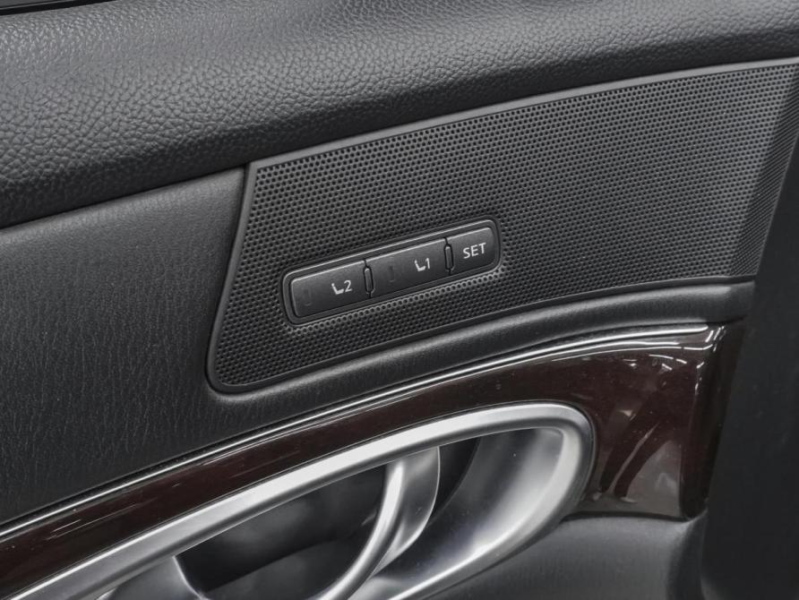 Infiniti Q70 I Рестайлинг Ростов-на-Дону  - изображение 16