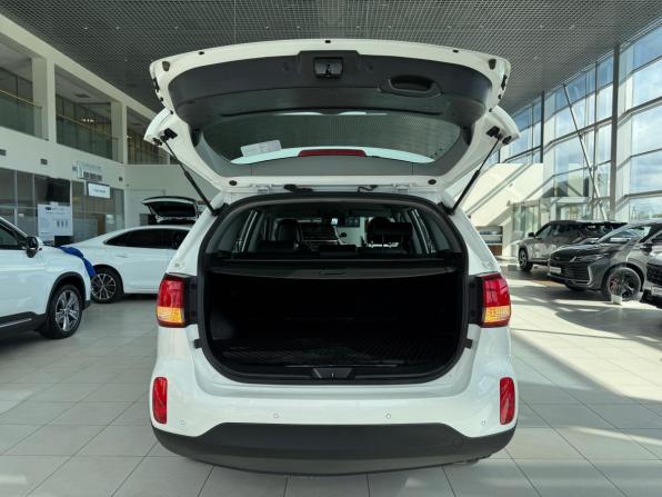 Kia Sorento II Рестайлинг с пробегом 2020 года, цена 2 495 000 рублей, 59981 км, внедорожник, Автокод Объявления