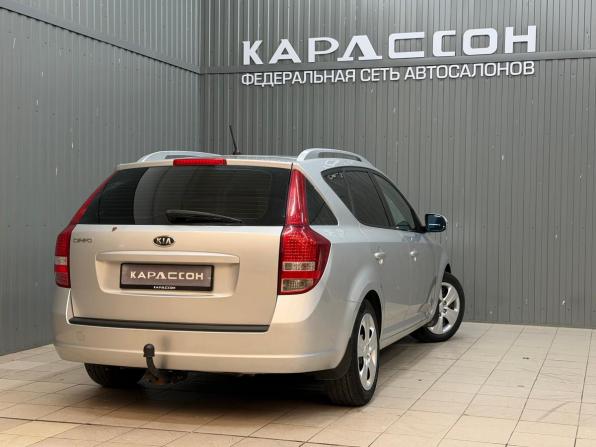 Kia Ceed I Рестайлинг с пробегом 2012 года, цена 820 000 рублей, 200942 км, универсал, Автокод Объявления