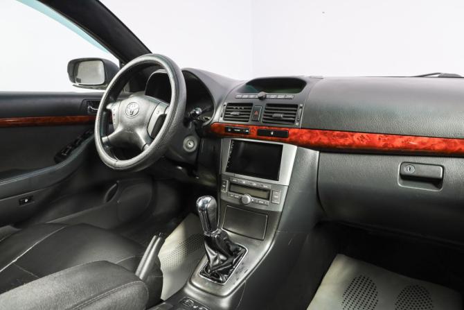 Toyota Avensis II с пробегом 2004 года, цена 649 000 рублей, 345000 км, седан, Автокод Объявления