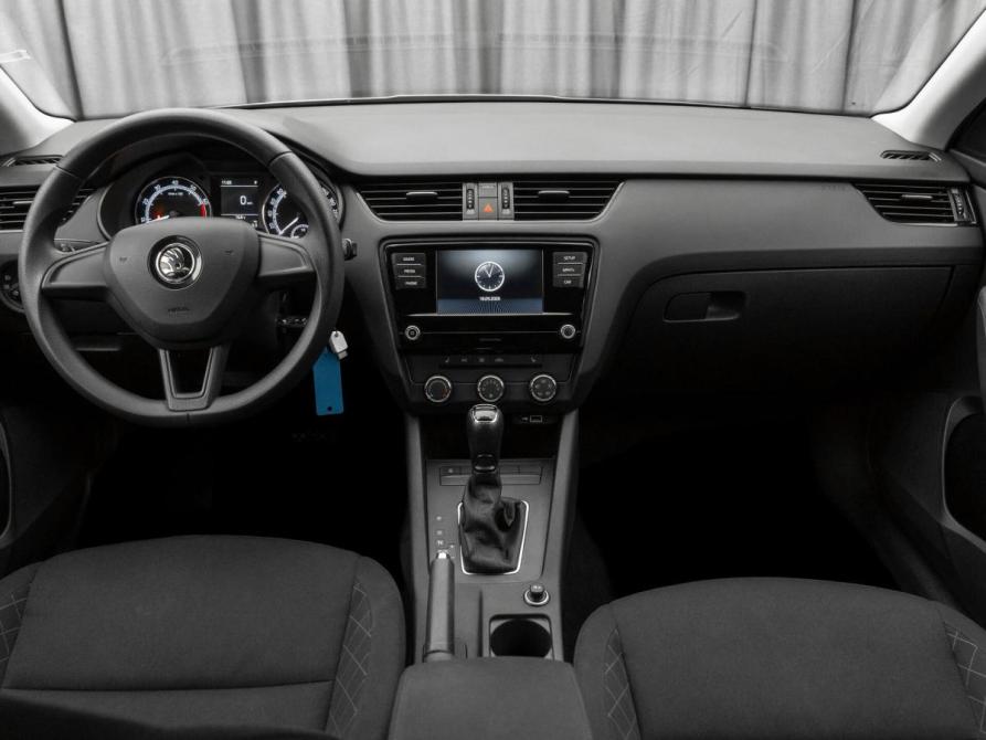 Skoda Octavia III (A7) Рестайлинг Москва  - изображение 8