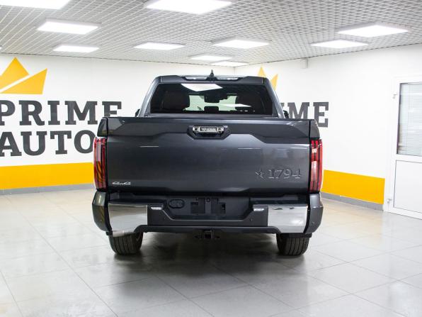 Toyota Tundra III с пробегом 2026 года, цена 10 799 000 рублей, 54 км, offers.body_type.unknown, Автокод Объявления