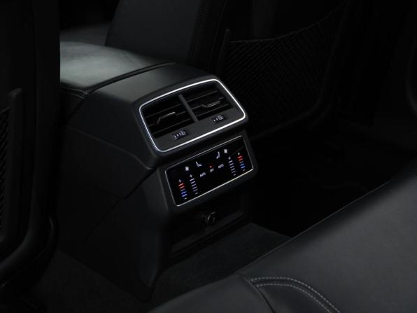 Audi A6 V (C8) с пробегом 2020 года, цена 4 968 444 рубля, 105787 км, седан, Автокод Объявления