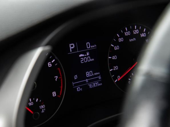 Kia Rio IV Рестайлинг с пробегом 2020 года, цена 1 658 000 рублей, 76276 км, хэтчбек, Автокод Объявления