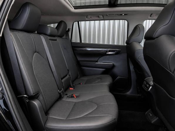Toyota Highlander IV (XU70) с пробегом 2025 года, цена 5 617 000 рублей, 20 км, внедорожник, Автокод Объявления