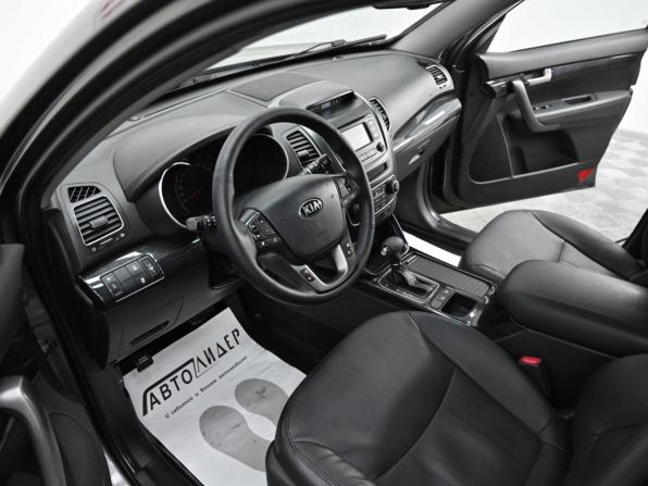 Kia Sorento II Рестайлинг с пробегом 2019 года, цена 1 599 000 рублей, 77458 км, внедорожник, Автокод Объявления