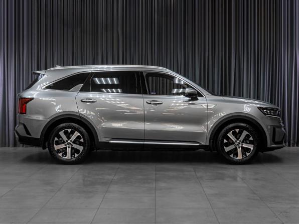 Kia Sorento IV с пробегом 2021 года, цена 3 899 000 рублей, 102398 км, внедорожник, Автокод Объявления