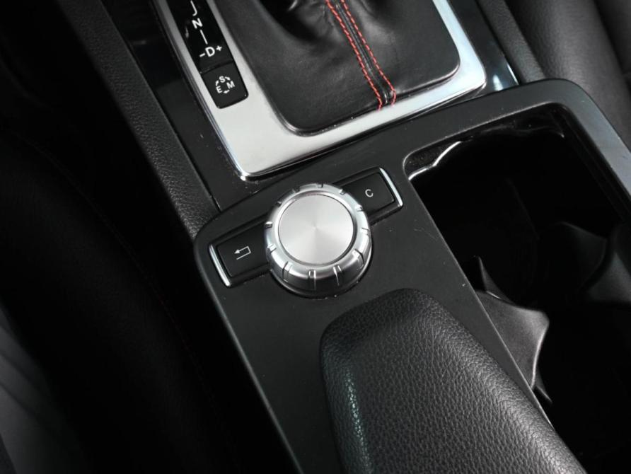 Mercedes-Benz C-Класс III (W204) Рестайлинг Ростов-на-Дону  - изображение 16