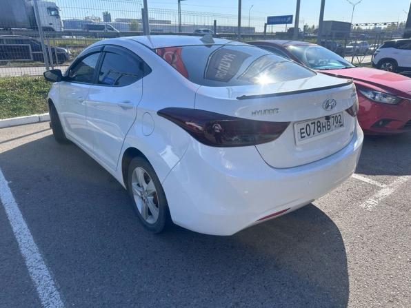 Hyundai Elantra V (MD) с пробегом 2013 года, цена 900 000 рублей, 155723 км, седан, Автокод Объявления