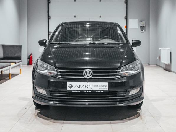 Volkswagen Polo V Рестайлинг с пробегом 2015 года, цена 929 724 рубля, 132952 км, седан, Автокод Объявления