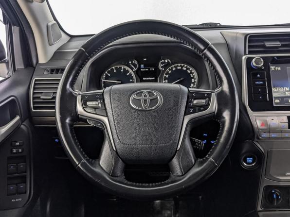 Toyota Land Cruiser Prado 150 Series Рестайлинг 2 с пробегом 2018 года, цена 4 556 500 рублей, 187476 км, внедорожник, Автокод Объявления