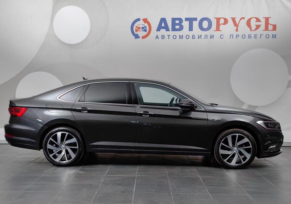 Volkswagen Sagitar III Рестайлинг Москва  - изображение 5