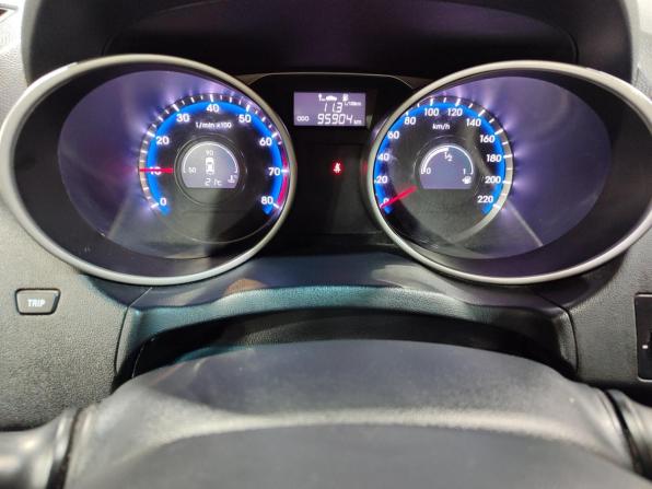 Hyundai ix35 I с пробегом 2013 года, цена 1 050 000 рублей, 95000 км, внедорожник, Автокод Объявления