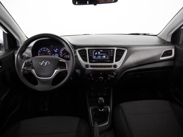 Hyundai Solaris II Рестайлинг с пробегом 2020 года, цена 989 000 рублей, 140165 км, седан, Автокод Объявления