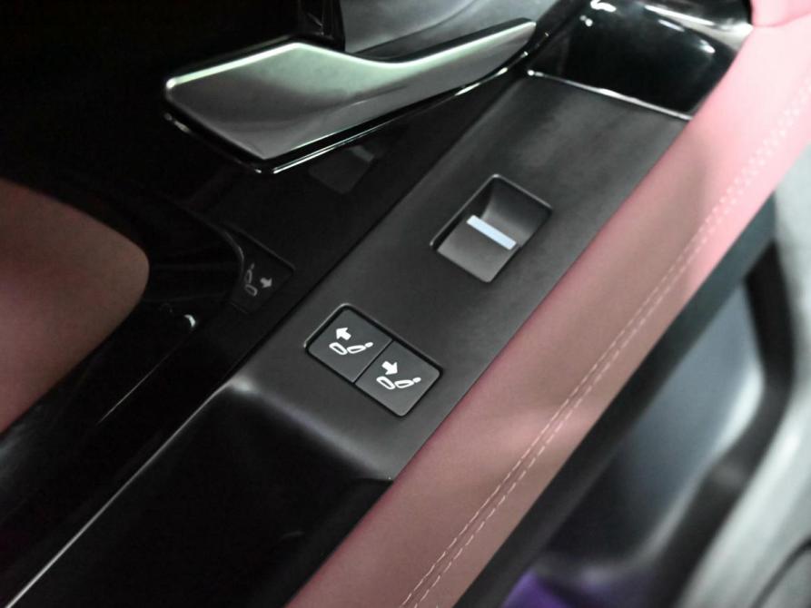Land Rover Range Rover Evoque II Рестайлинг Екатеринбург  - изображение 16