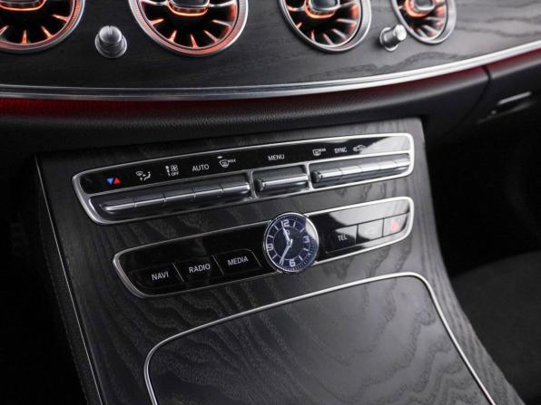 Mercedes-Benz E-Класс V (W213 S213 C238) с пробегом 2019 года, цена 2 977 077 рублей, 184111 км, седан, Автокод Объявления