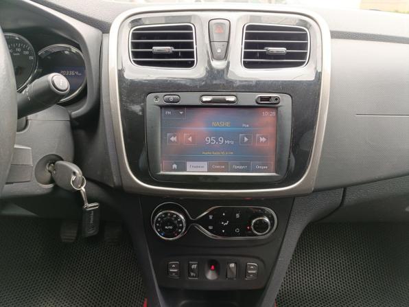 Renault Logan II с пробегом 2014 года, цена 520 000 рублей, 203000 км, седан, Автокод Объявления