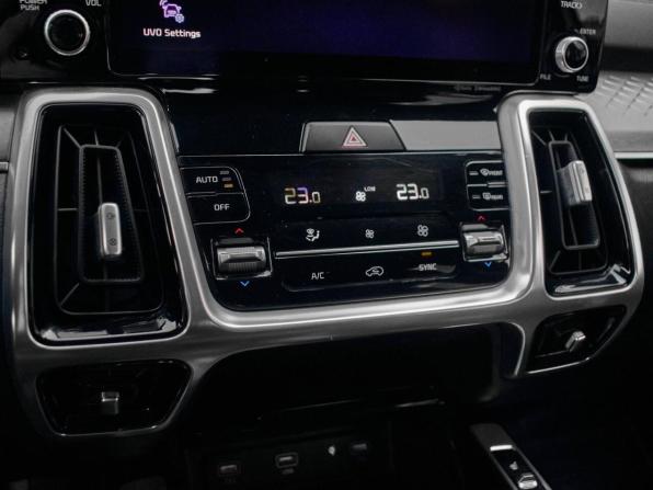 Kia Sorento IV с пробегом 2021 года, цена 3 620 000 рублей, 92150 км, внедорожник, Автокод Объявления