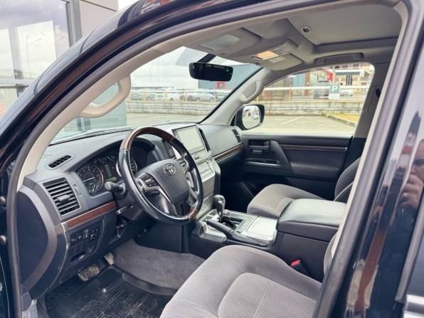 Toyota Land Cruiser 200 Series Рестайлинг 2 с пробегом 2017 года, цена 6 480 000 рублей, 89340 км, внедорожник, Автокод Объявления