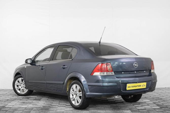 Opel Astra H Рестайлинг с пробегом 2008 года, цена 749 000 рублей, 256000 км, седан, Автокод Объявления