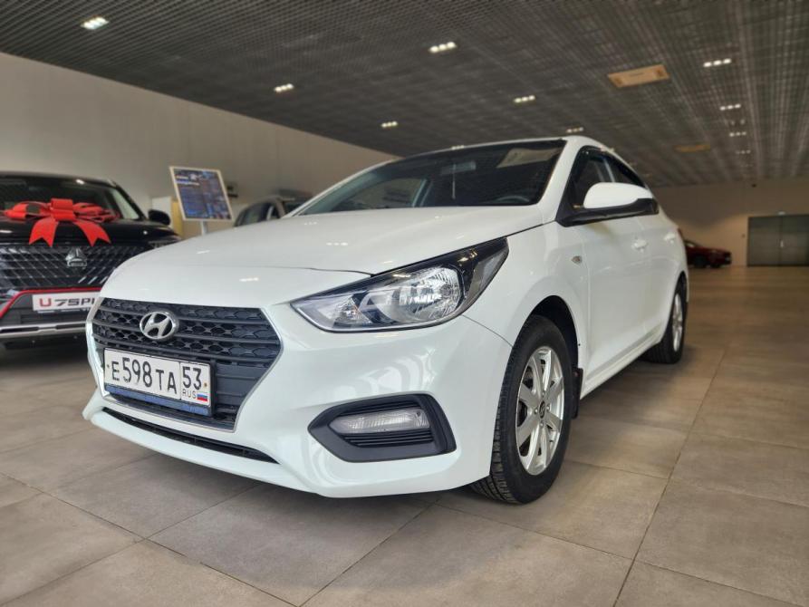 Hyundai Solaris II Великий Новгород  - изображение 3