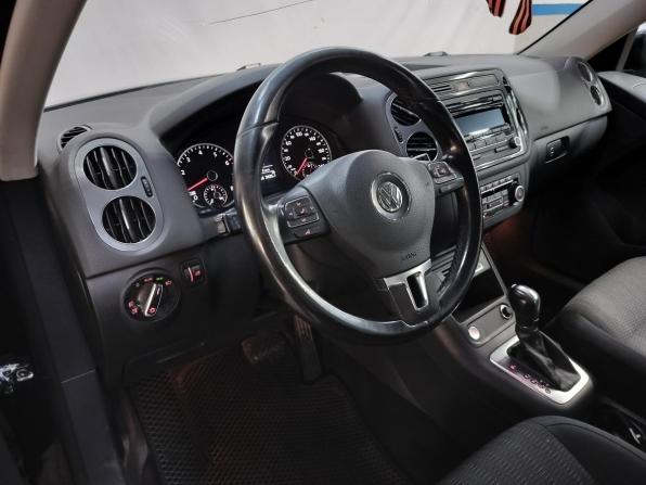 Volkswagen Tiguan I Рестайлинг с пробегом 2013 года, цена 1 250 000 рублей, 179000 км, внедорожник, Автокод Объявления