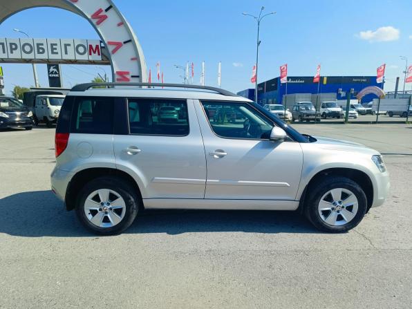 Skoda Yeti I с пробегом 2014 года, цена 1 024 995 рублей, 58088 км, внедорожник, Автокод Объявления