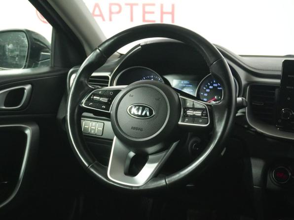 Kia Ceed III с пробегом 2021 года, цена 2 050 000 рублей, 56948 км, универсал, Автокод Объявления
