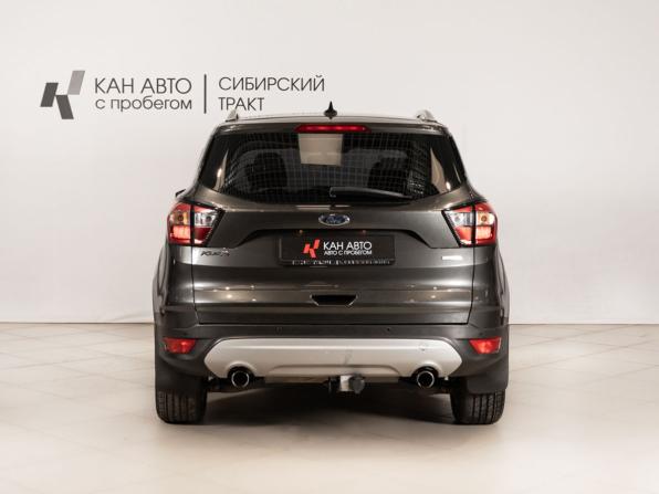 Ford Kuga II Рестайлинг с пробегом 2017 года, цена 1 555 100 рублей, 161905 км, внедорожник, Автокод Объявления