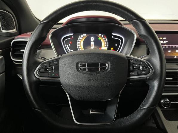 Geely Coolray I с пробегом 2023 года, цена 1 850 000 рублей, 29808 км, внедорожник, Автокод Объявления