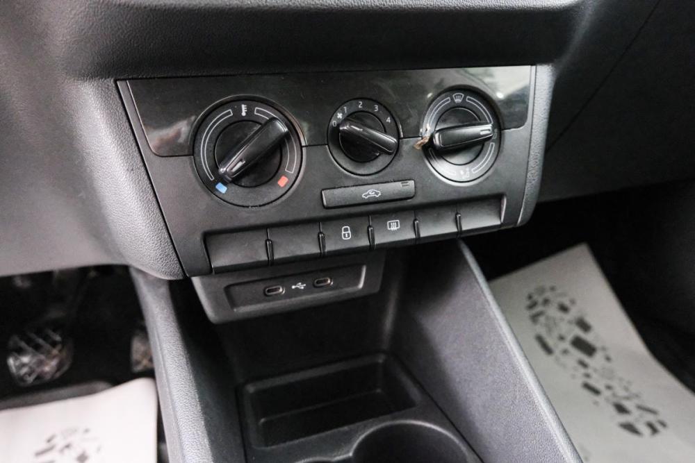 Volkswagen Polo VI Красноярск  - изображение 18
