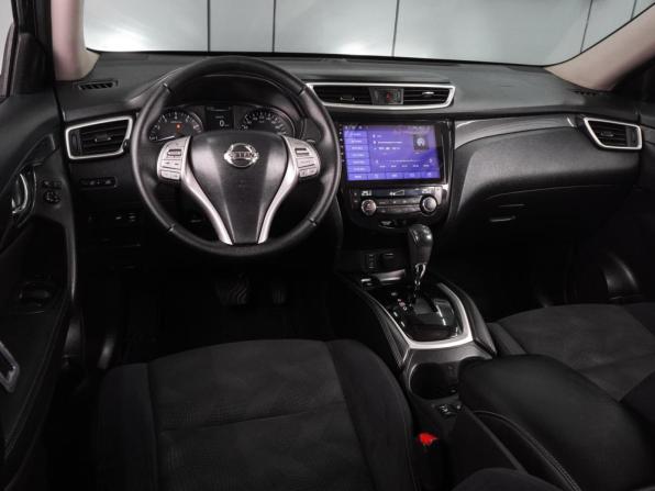 Nissan X-Trail III Рестайлинг с пробегом 2017 года, цена 1 802 000 рублей, 142218 км, внедорожник, Автокод Объявления