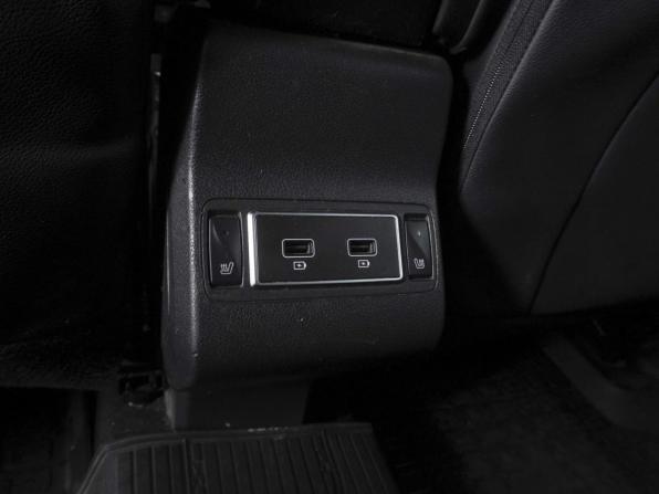 Renault Kaptur I Рестайлинг с пробегом 2021 года, цена 1 649 000 рублей, 161911 км, внедорожник, Автокод Объявления