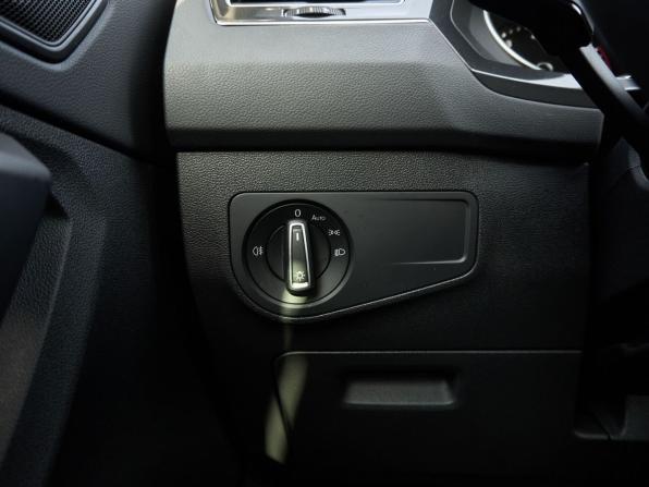 Volkswagen Tiguan II Рестайлинг с пробегом 2021 года, цена 2 638 000 рублей, 112845 км, внедорожник, Автокод Объявления