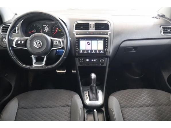 Volkswagen Polo V Рестайлинг с пробегом 2018 года, цена 1 250 000 рублей, 93469 км, седан, Автокод Объявления