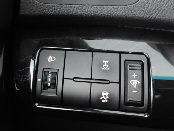Kia Sorento II Рестайлинг с пробегом 2014 года, цена 1 535 000 рублей, 282202 км, внедорожник, Автокод Объявления