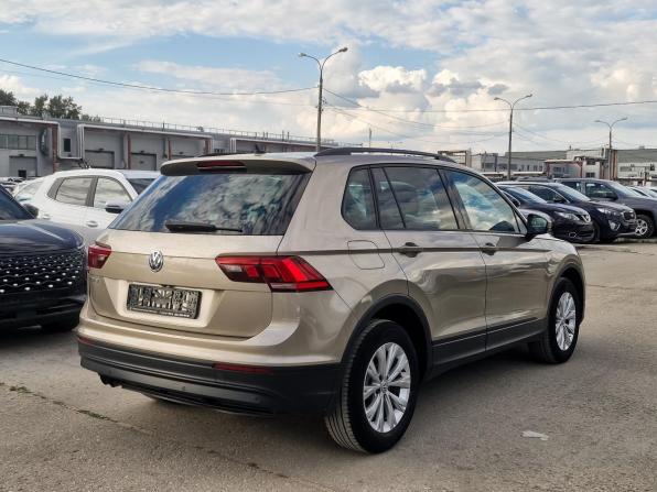 Volkswagen Tiguan II с пробегом 2019 года, цена 2 599 000 рублей, 83097 км, внедорожник, Автокод Объявления