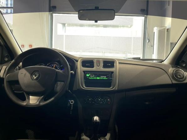 Renault Logan II с пробегом 2017 года, цена 800 000 рублей, 95429 км, седан, Автокод Объявления